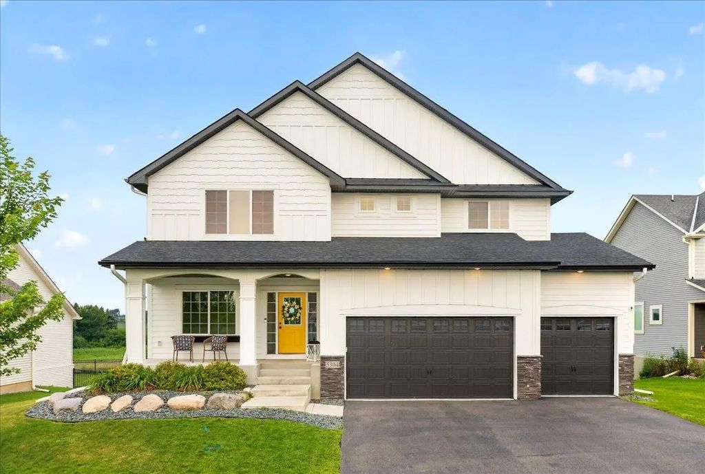 5304 Pine Island Road, Woodbury
