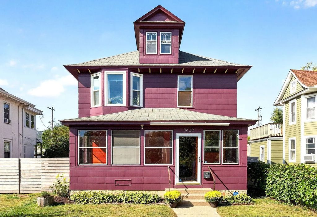3432 Chicago Avenue, Minneapolis