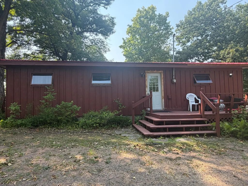 15182 Skog Road, Grantsburg