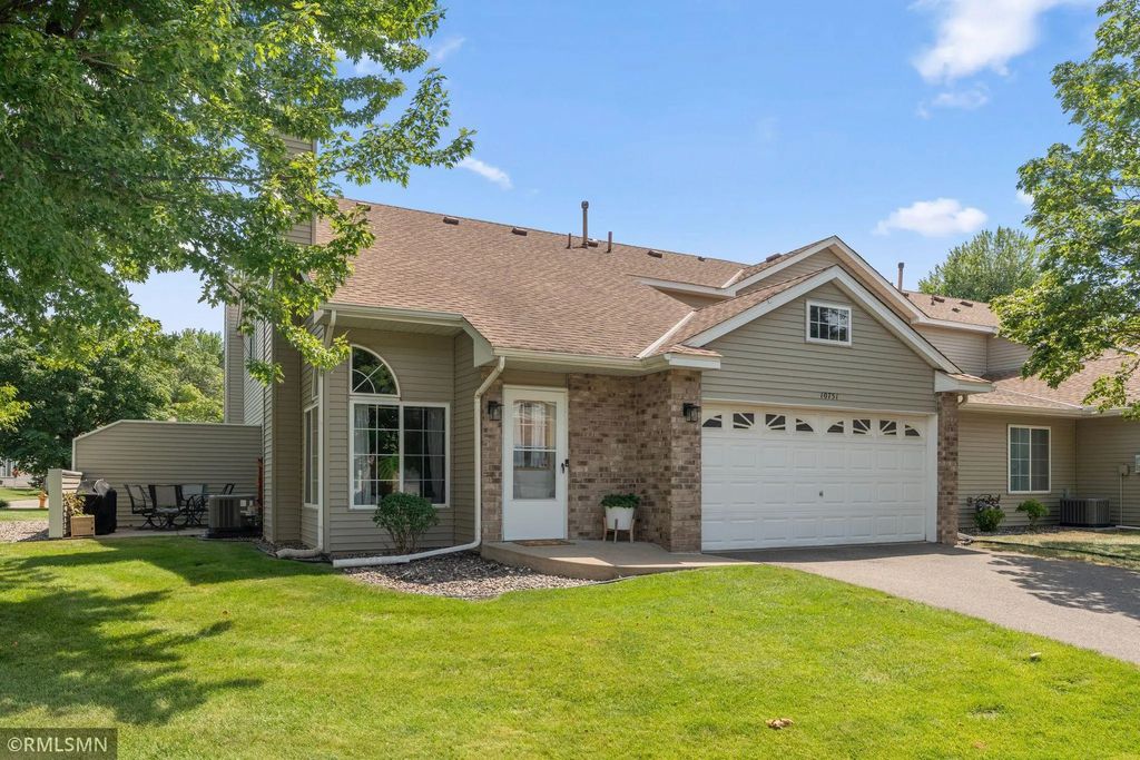 10751 Redwood Street Nw, Coon Rapids