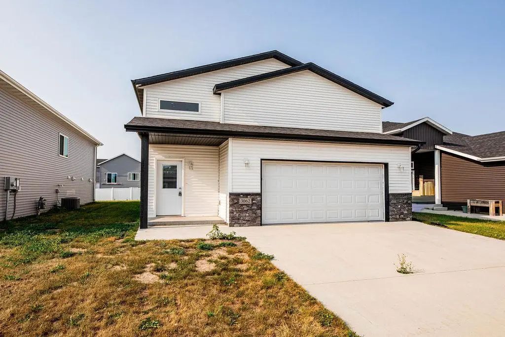 3062 39th Avenue S, Moorhead