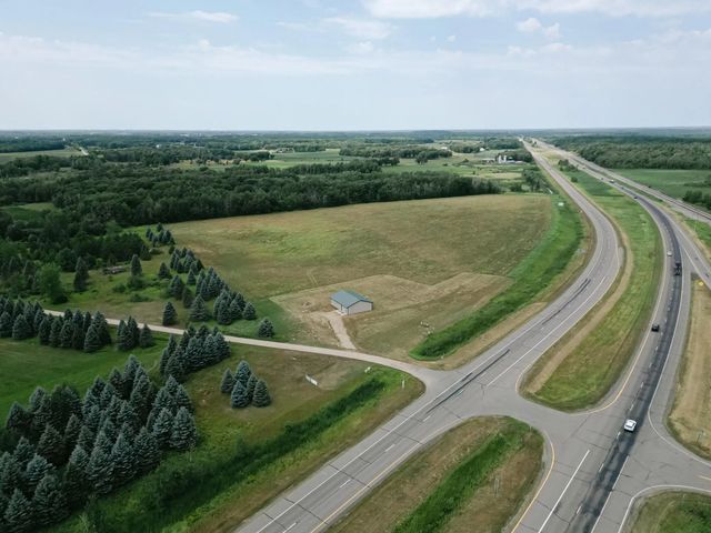 16986 Highway 10, Little Falls