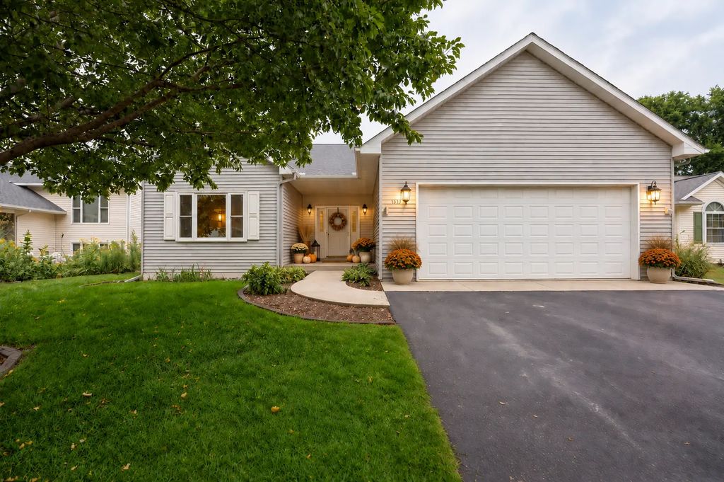 1317 7th Street N, Cannon Falls