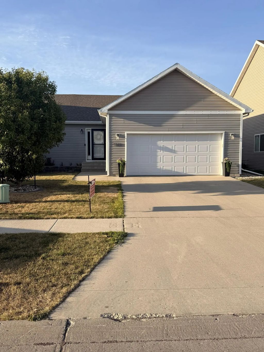 5873 57th Avenue S, Fargo