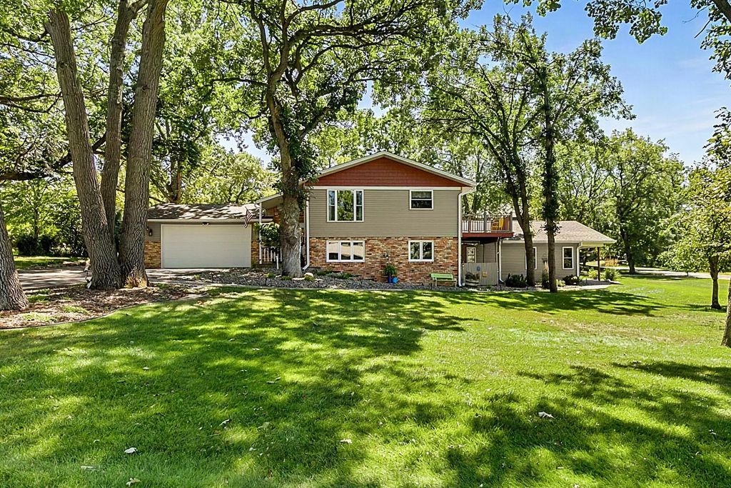 3029 Santa Fe Trail, St Cloud