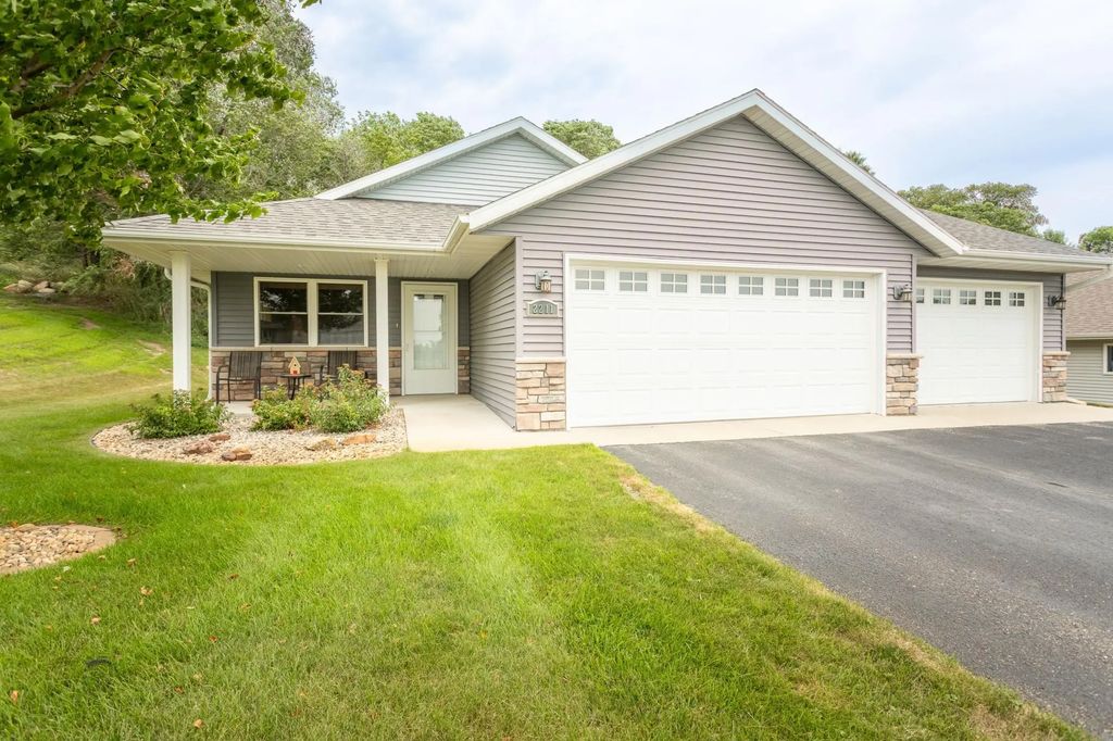 2211 Ridgedale Drive Se, Alexandria
