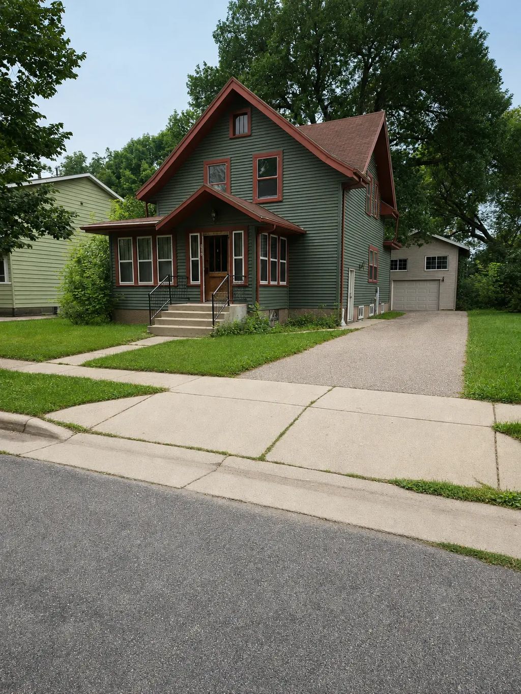816 3rd Street Se, Willmar
