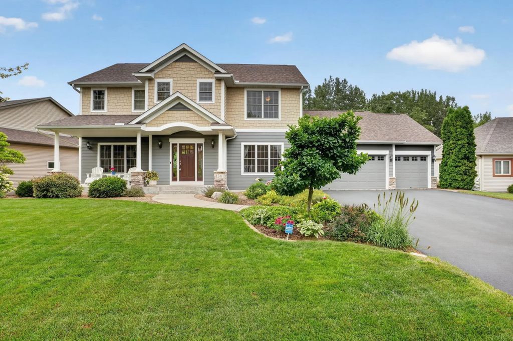 1381 Knight Lane, Watertown