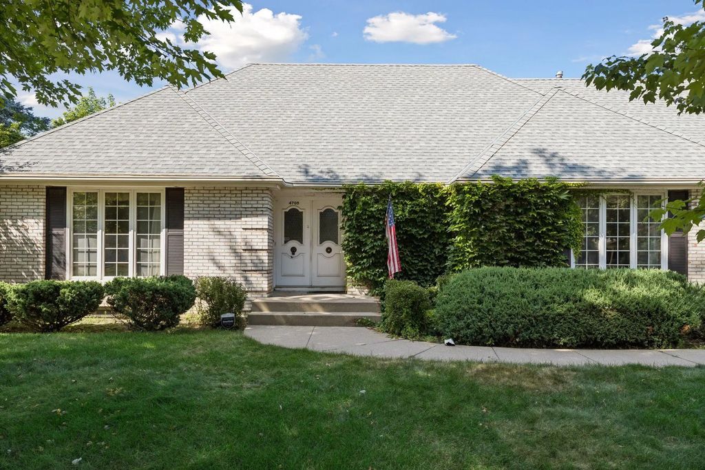4708 Aspasia Circle, Edina