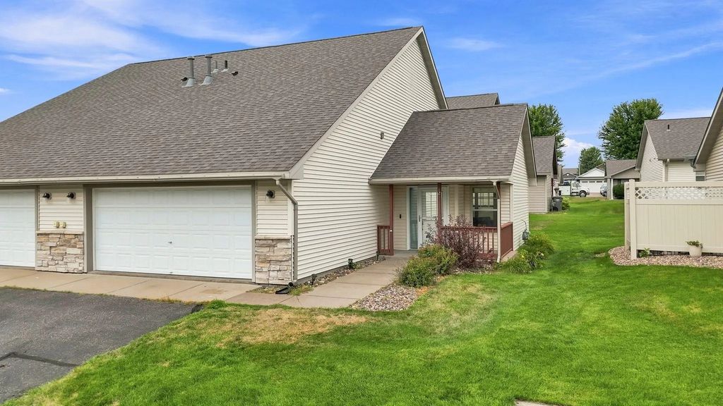 300 Cedar Street 12, Baldwin