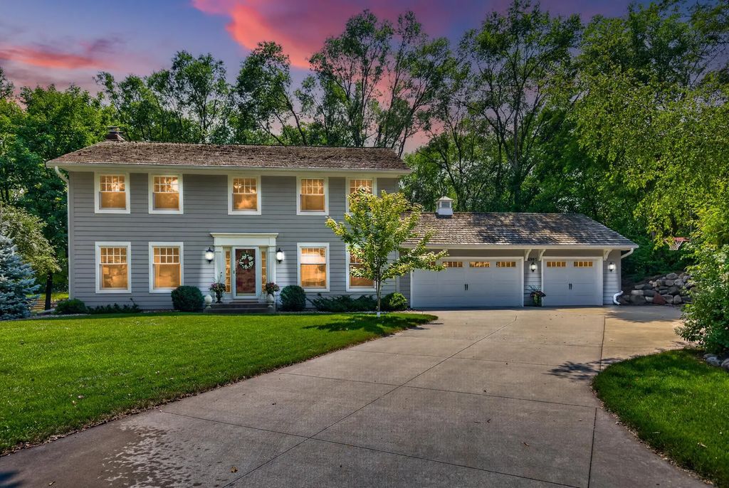 6991 Sand Ridge Road, Eden Prairie