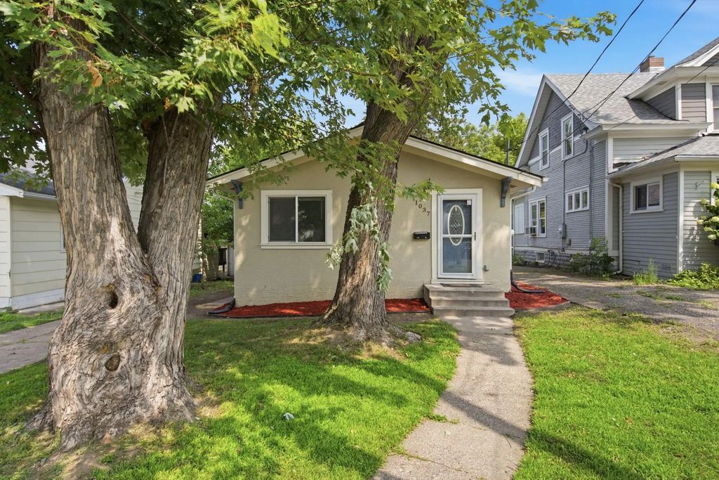 1037 Gould Avenue Ne, Columbia Heights