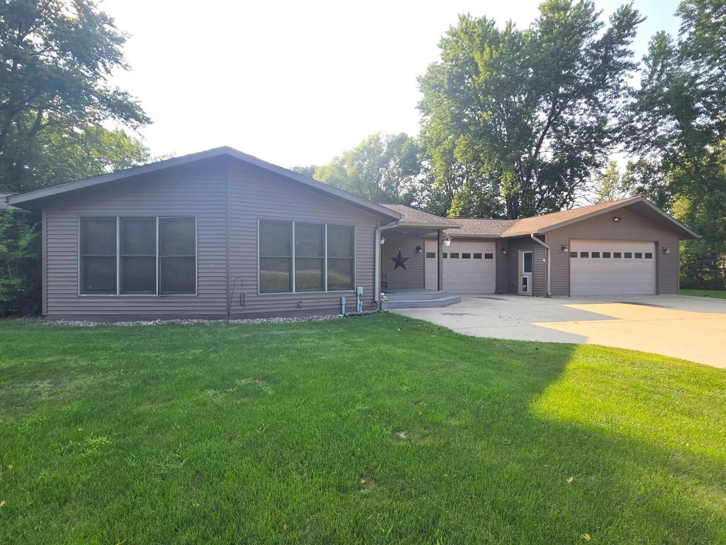 4488 Ferndale Road, Rushford