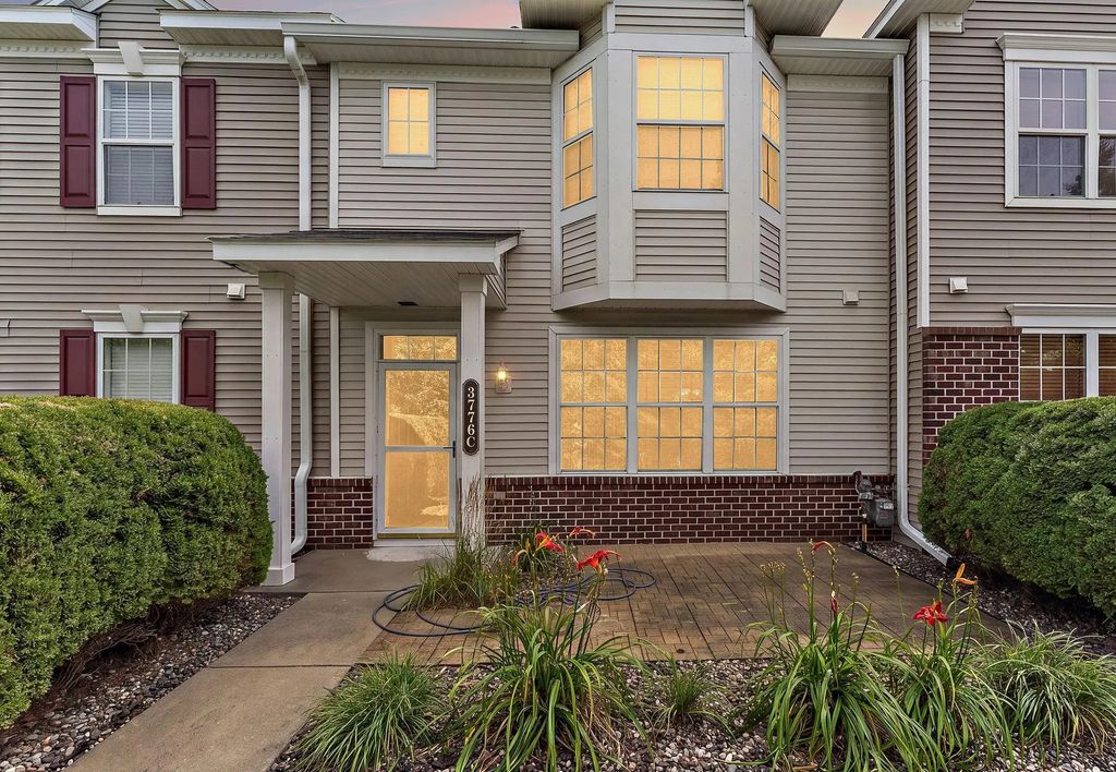 3776 Hazel Trail C, Woodbury