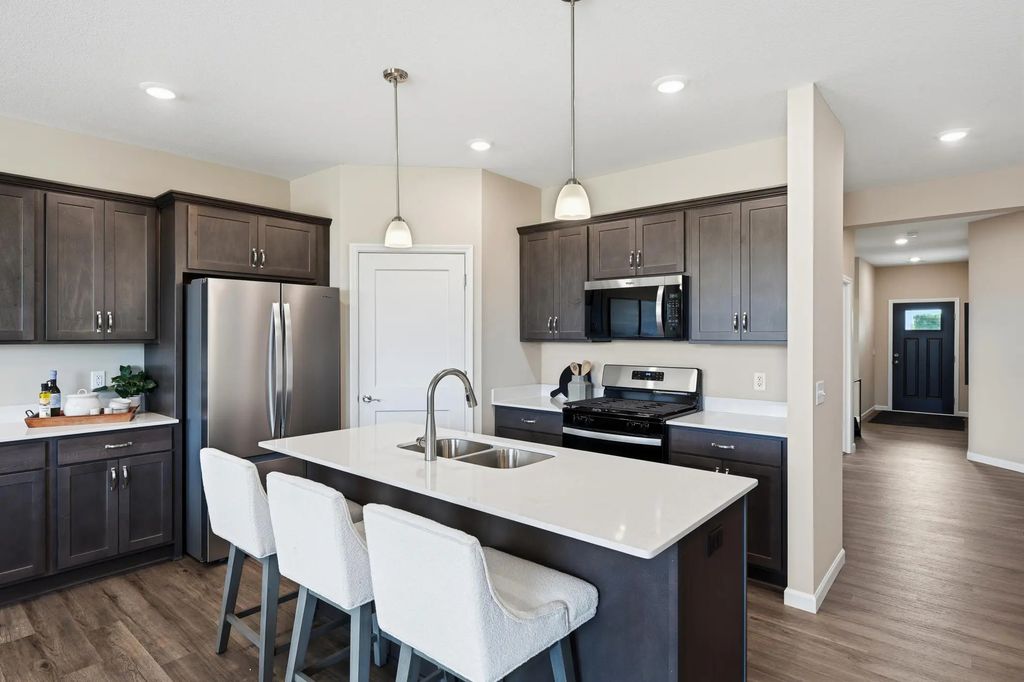 1777 Squirrel Way, New Richmond