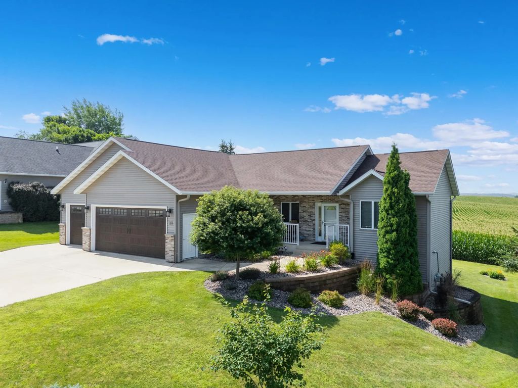 313 Maple Drive, Lanesboro