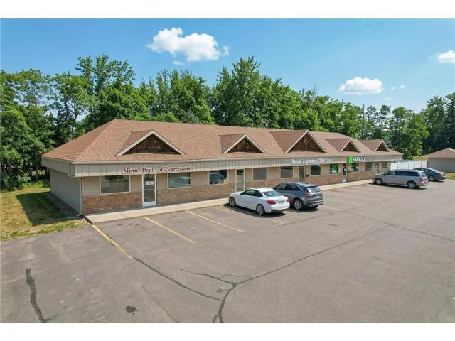 820 Howe Avenue Building A, Mora