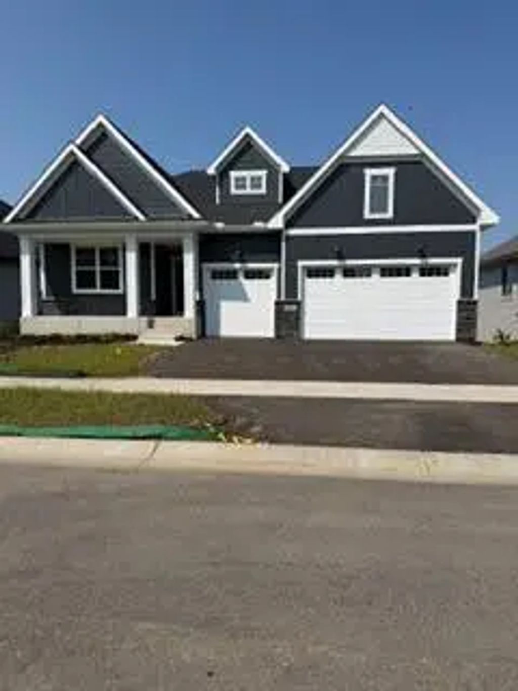19301 Everglade Path, Farmington