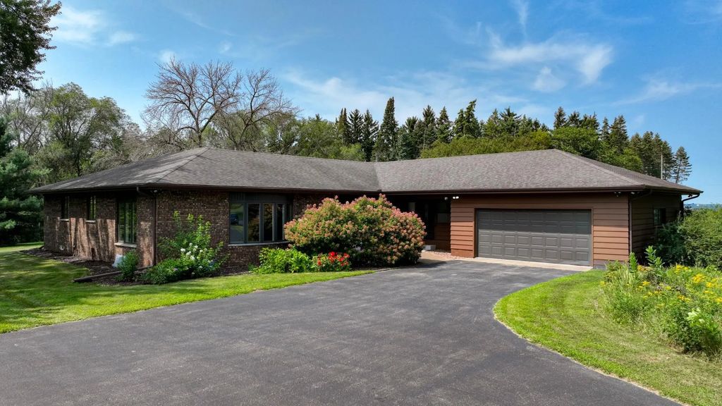 5892 Graff Road, Eau Claire