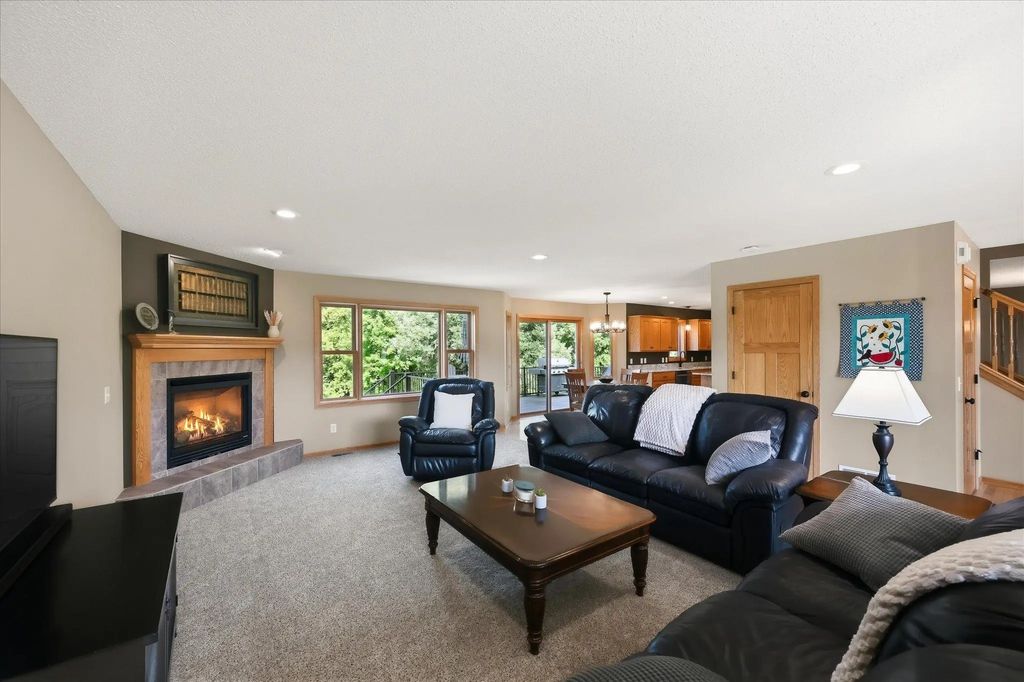 27354 107th Street Nw, Zimmerman