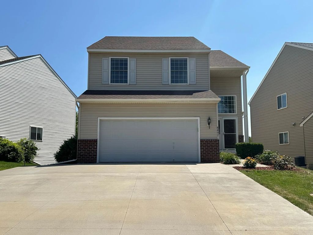 8497 Savanna Oaks Lane, Woodbury