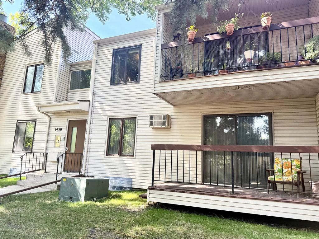 1430 5th Street N 203, Fargo