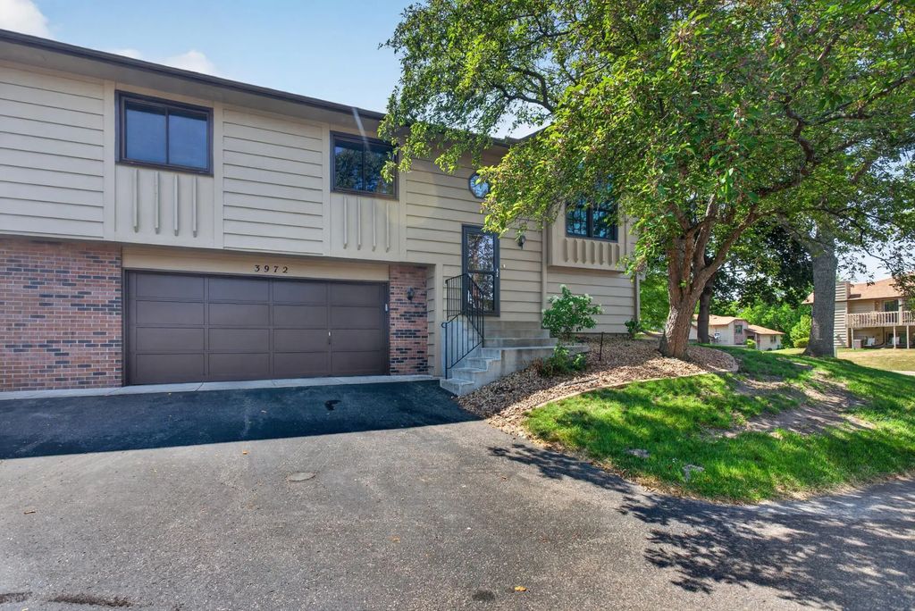 3972 Orchid Lane N, Plymouth
