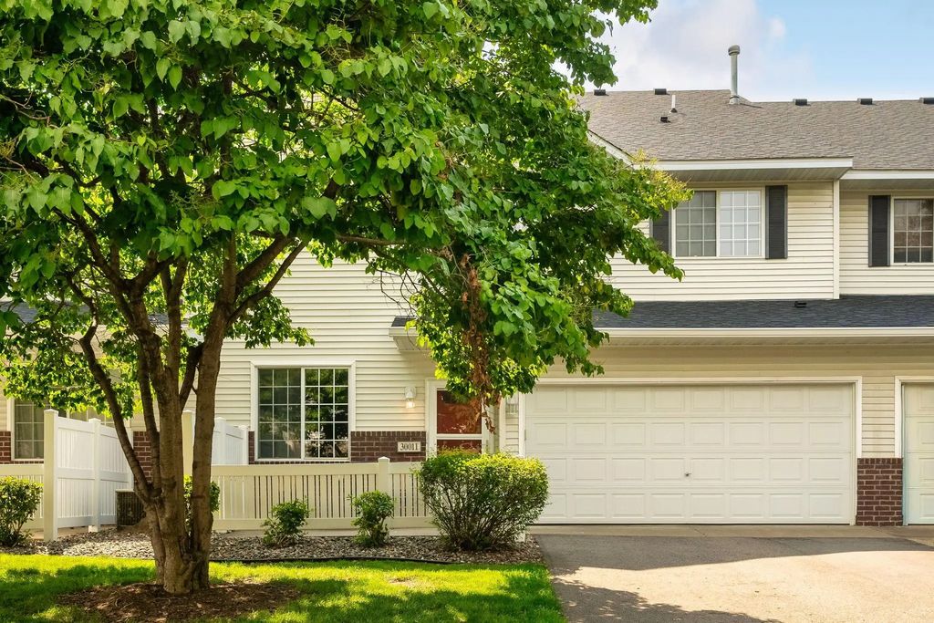 3001 Juniper Lane I, Woodbury