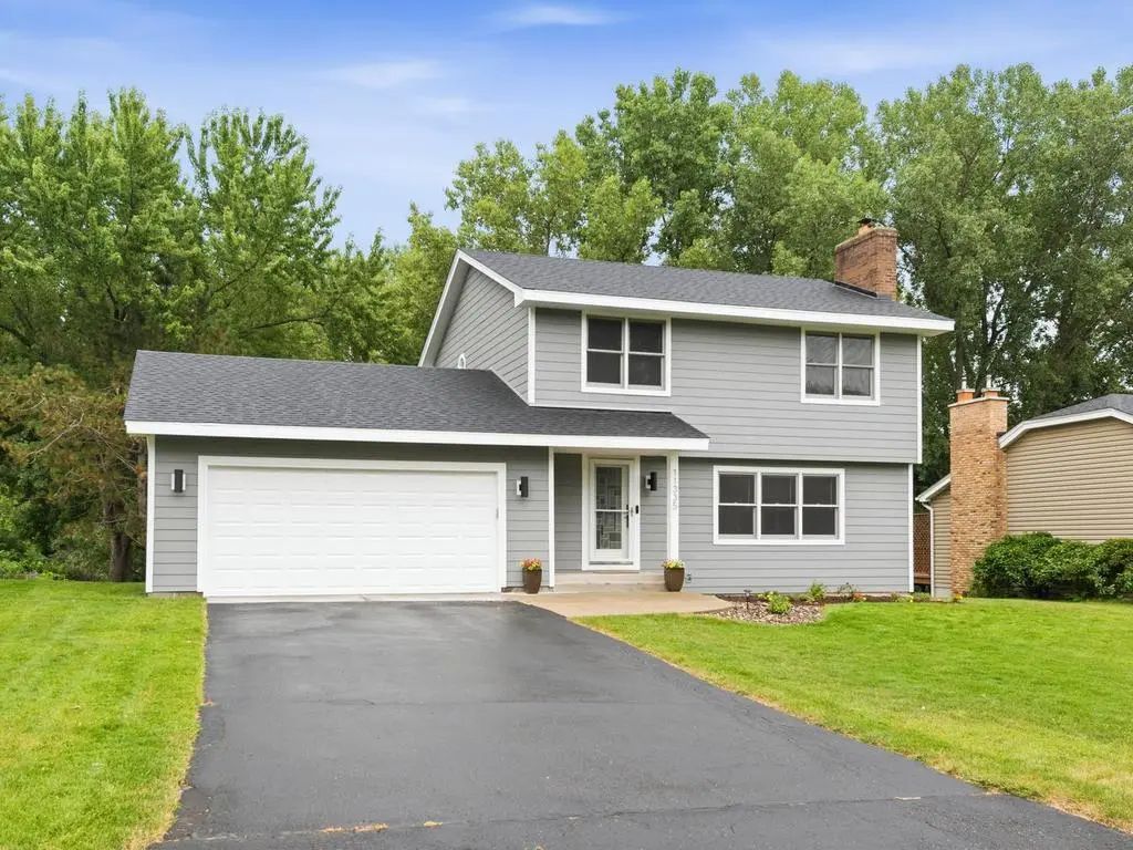 11335 40th Avenue N, Plymouth