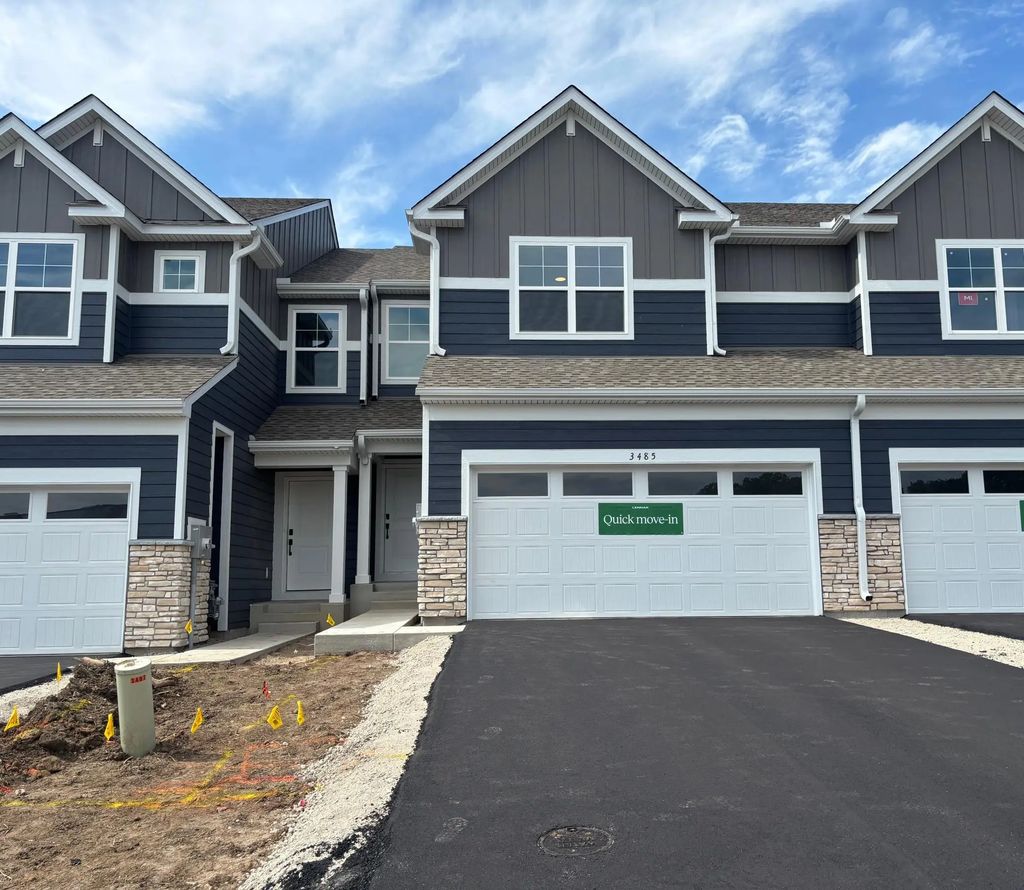 3485 Trails End Circle, Eagan