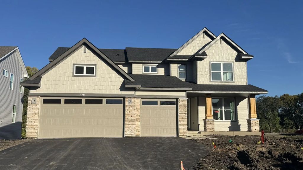 2541 Rock Elm Road, Shakopee