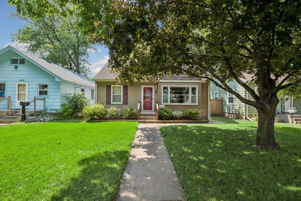3637 Orchard Avenue N, Robbinsdale