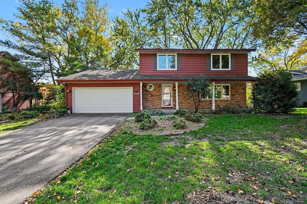6385 Acorn Road, Mound