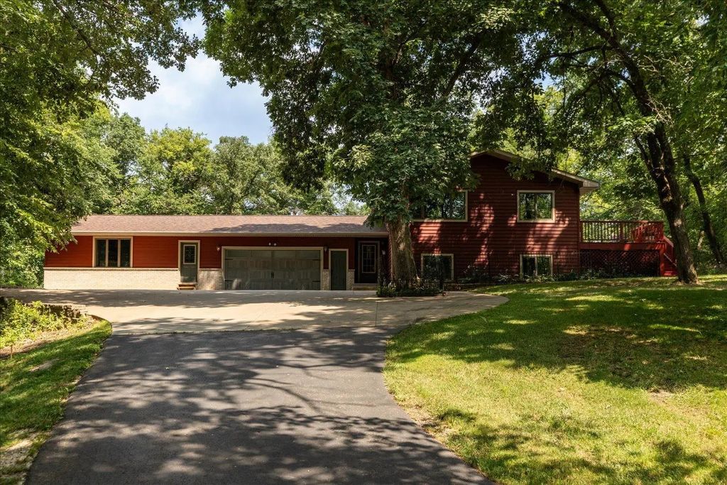 2222 Schmidt Court Se, Rochester