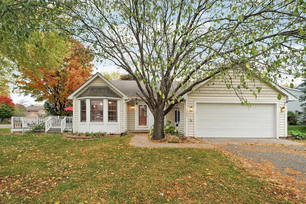 8544 Sycamore Lane N, Maple Grove
