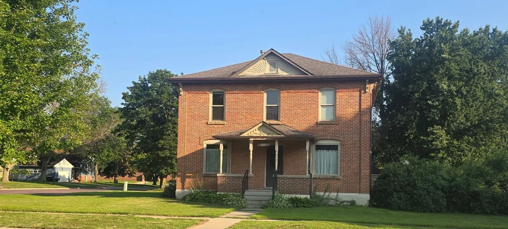 1116 6th Avenue, Mountain Lake