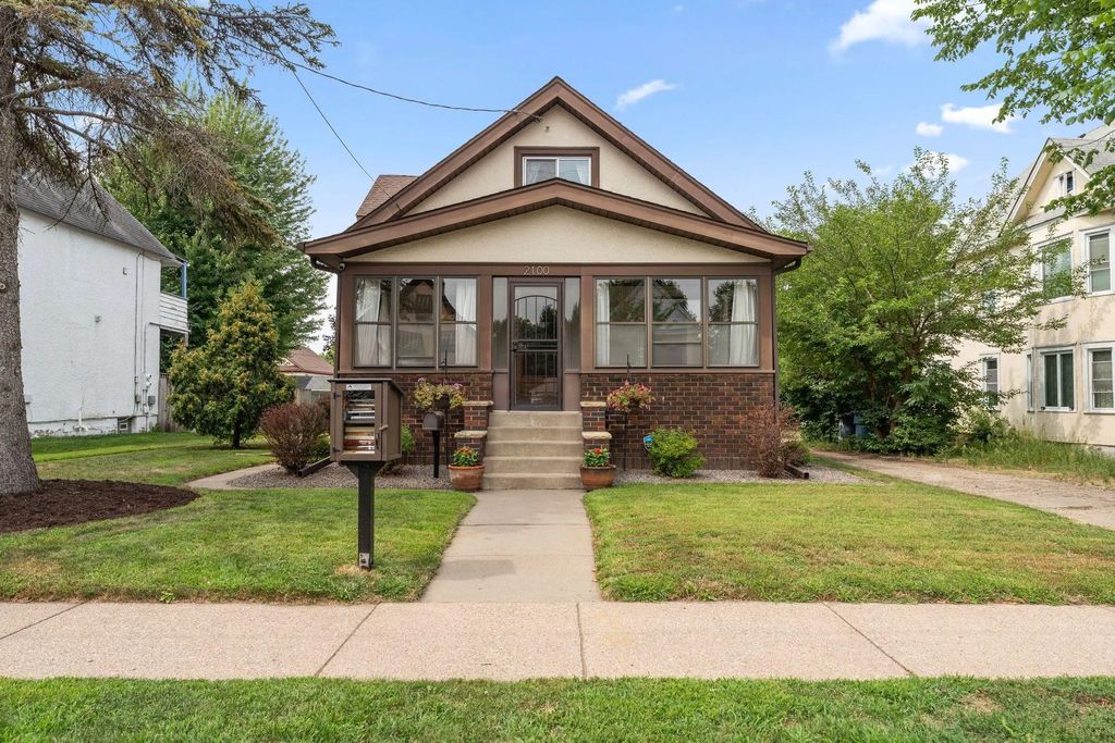 2100 5th Street Ne, Minneapolis