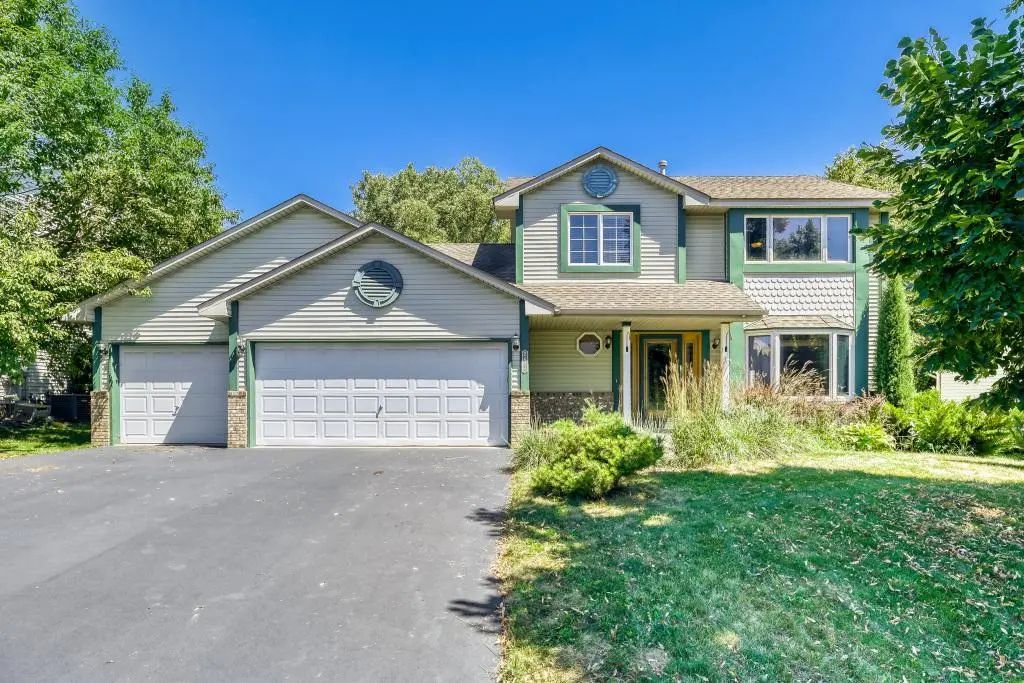 2477 Windsor Lane, Woodbury