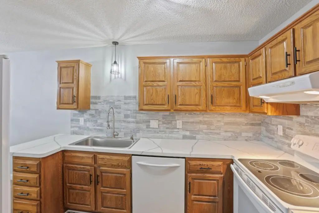5536 Aldrich Drive N, Brooklyn Center