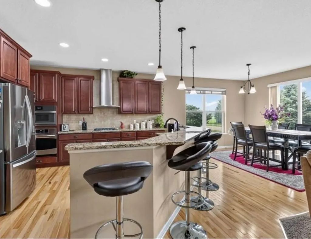 16991 Evening Terrace, Lakeville