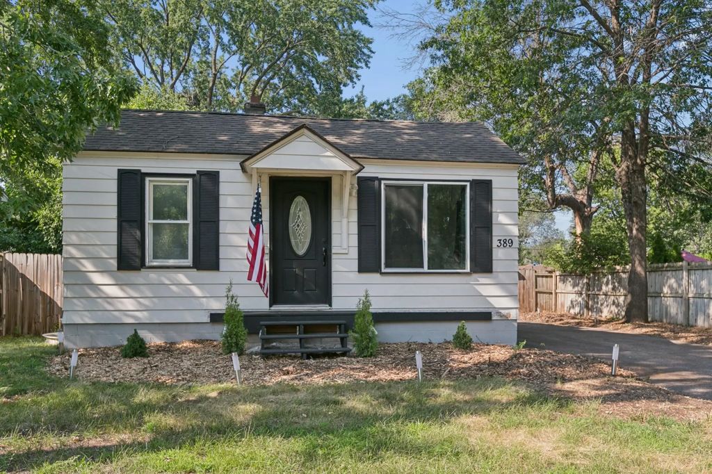 389 Hugo Street Ne, Fridley