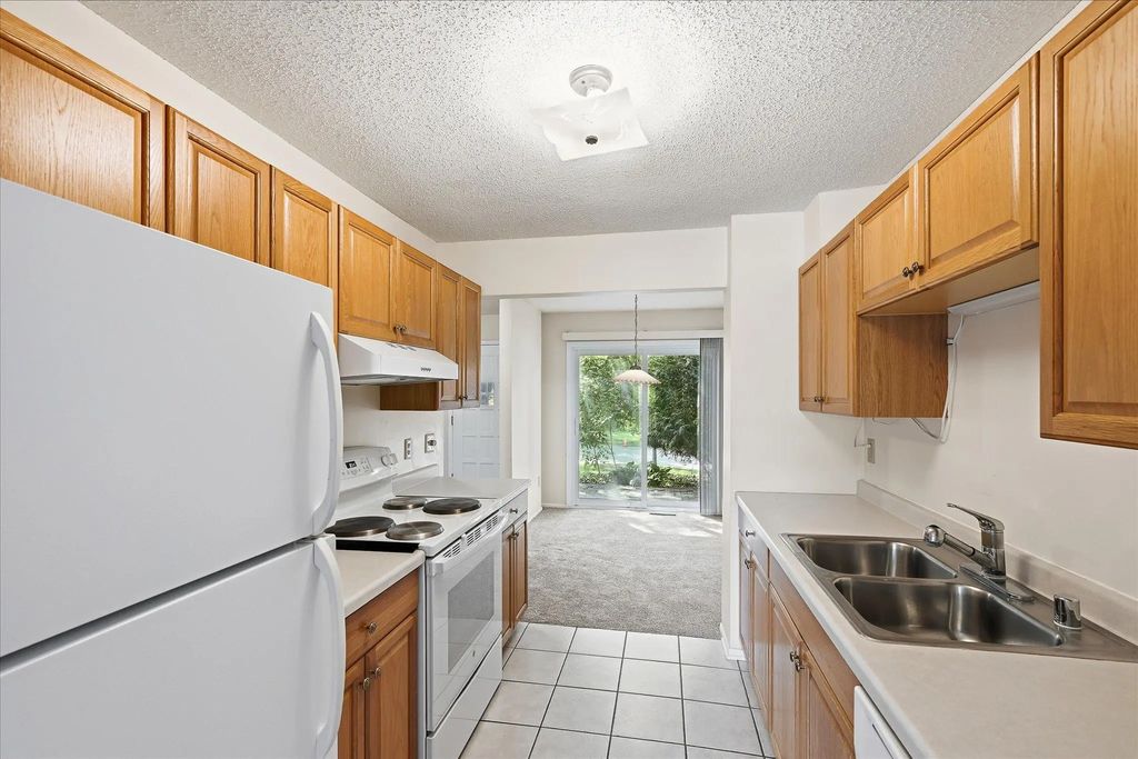 2325 Hampshire Avenue S, Saint Louis Park