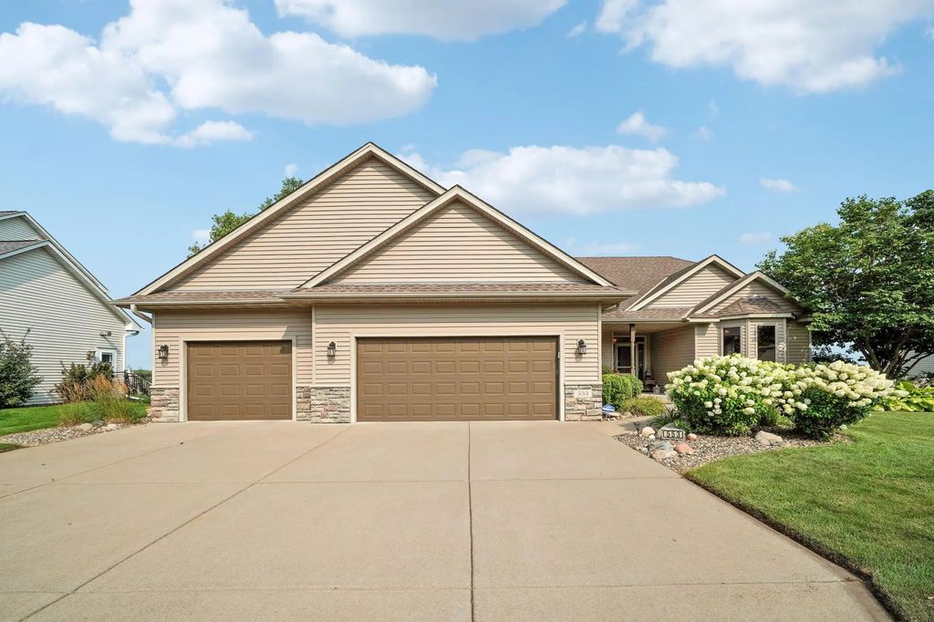 553 Tuttle Drive, Hastings