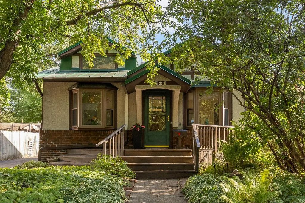 3521 E Minnehaha Parkway, Minneapolis