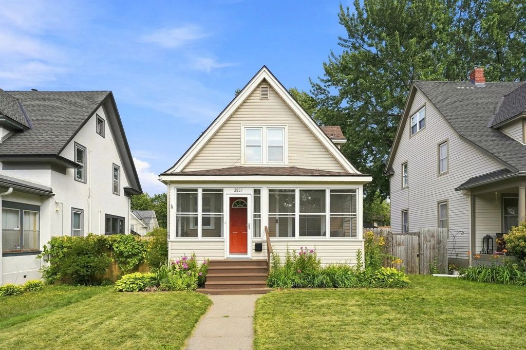 3937 Lyndale Avenue S, Minneapolis