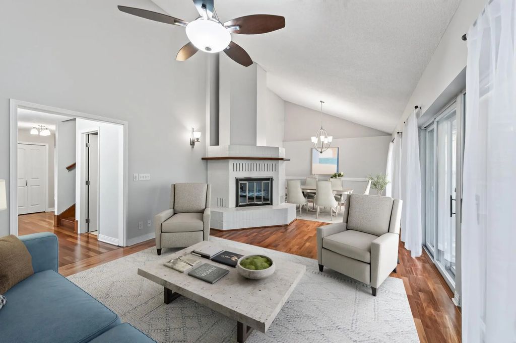 2420 Simpson Street, Roseville