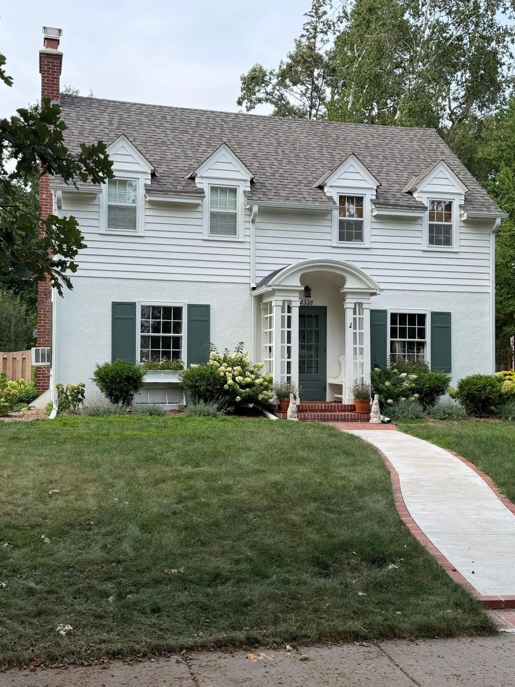 2328 Cromwell Drive, Minneapolis
