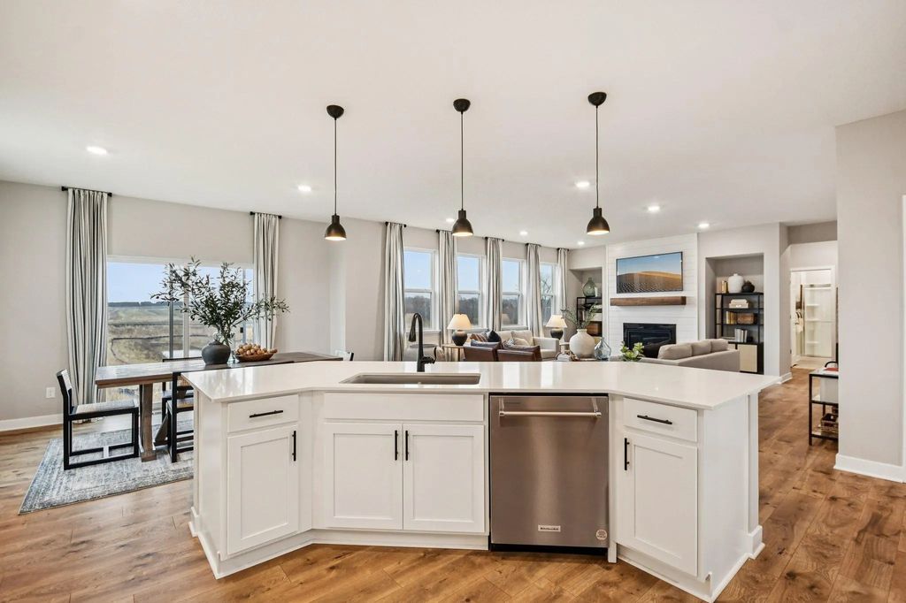 4594 Percheron Boulevard, Chaska