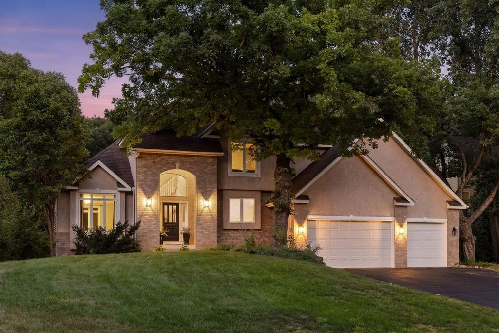 4172 Cashell Glen, Eagan