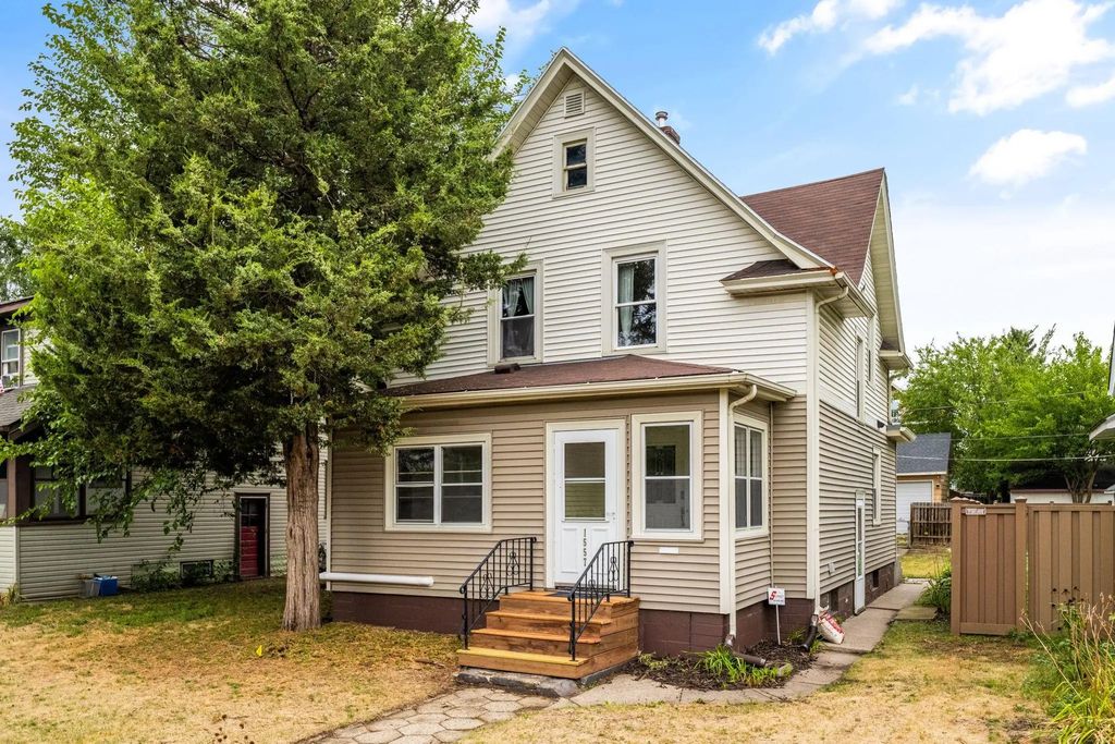 1557 Lafond Avenue, St Paul